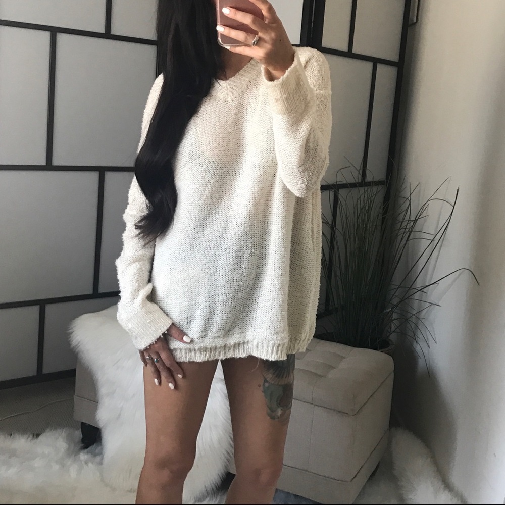 V Neck Cream Sweater - Picture 6 of 8